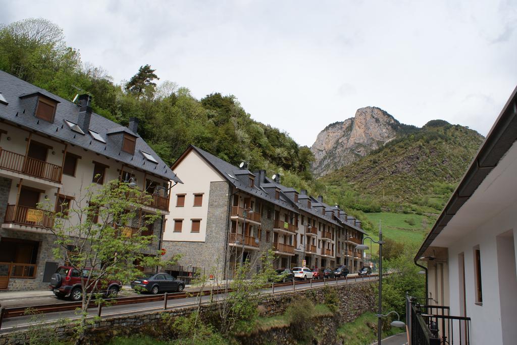 Hostal Los Valles 비엘사 외부 사진